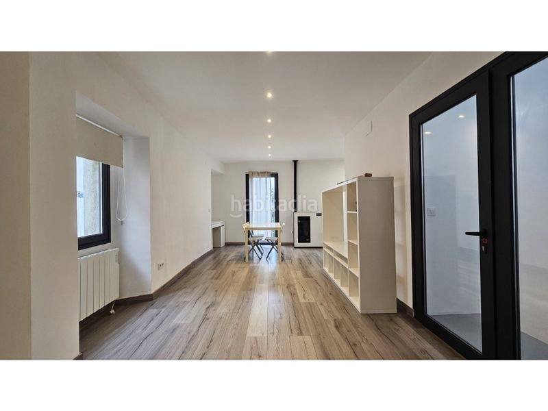 Foto f8d62fbc-4ce2-48a9-872e-442ed644742d. Casa a Agullana