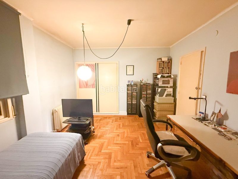 Foto 479d9836-40d2-49db-9b27-903bde698e92. Dúplex en calle esperanca 16 increíble duplex ! en Figueres