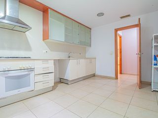 Appartement  Calle tapioles. Piso en planta baja en figueres