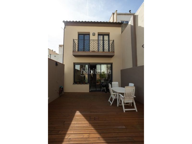 Foto 8c39c3e8-5eb3-447c-8cbd-33ca667d270e. Casa a Poble Nou-Olivar Gran Figueres