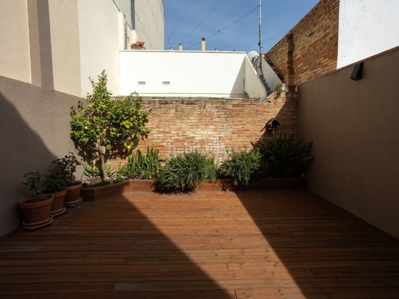 Foto e215bda5-f073-49ca-b2ca-a1e2feb7e508. Casa a Poble Nou-Olivar Gran Figueres