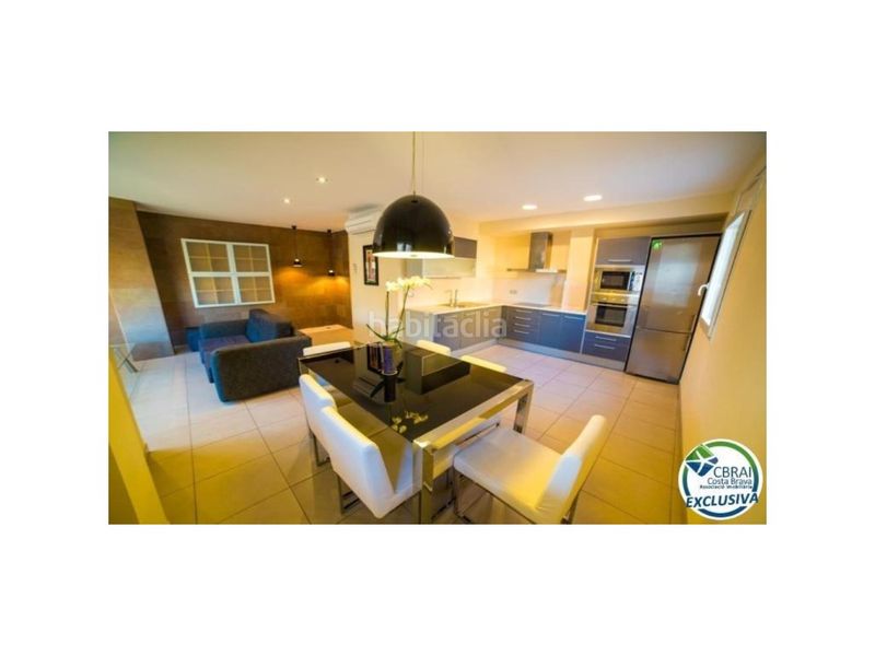 Foto 9dc10c00-7bc8-4392-b99e-999b3ce128e1. Apartament amb aparcament a Santa Margarida Roses