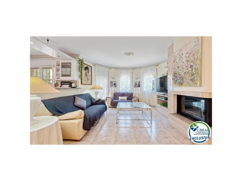 Foto 059fccec-ff8b-417f-9d0d-9f3bd53649d4. Casa amb calefacció aparcament a Puigmal - Mas Nou Empuriabrava