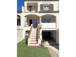 Casa  Calle josep coll i ligora 11. Casa adosada cerca del mar en la urb. amfora, sant pere pescador