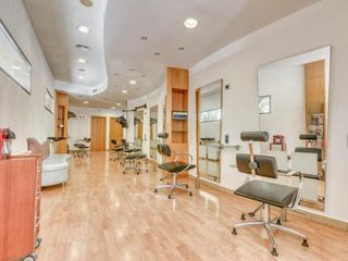 Locale commerciale  Avinguda salvador dali i domenech 109. Conviertéte en el propietario de este local de 70m2 en figueres!