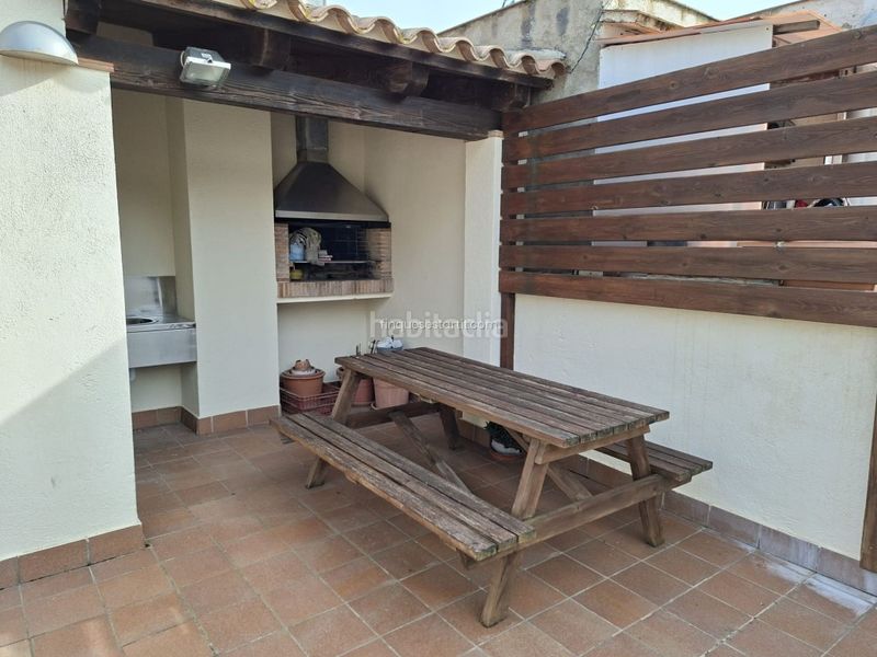 Foto 07da2866-1ff5-4038-8848-64421395dc01. Pis a l´Estartit poble Estartit