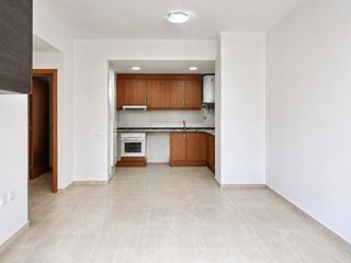 Pis  Calle migdia. Piso de 2 habitaciones en torroella de montgri.