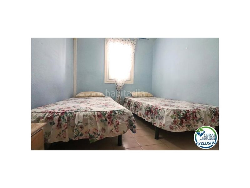 Foto 82f6b01f-ba51-4da6-9fce-b8aa35505d5b. Casa a sector montseny 122 a Carlit - Montseny Empuriabrava