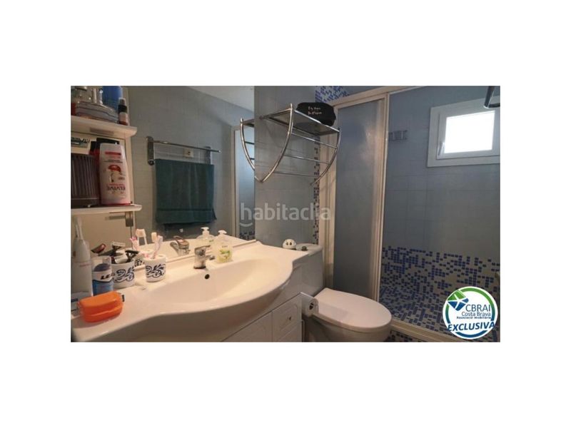 Foto e1cb8498-10c5-49c2-a543-89bb4ebd05e9. Casa a sector montseny 122 a Carlit - Montseny Empuriabrava