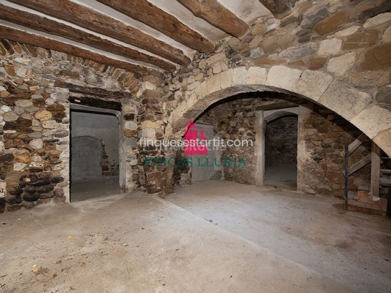 Foto 206baee6-e230-48be-9345-4d86e7e7dd38. Masia a Crespià