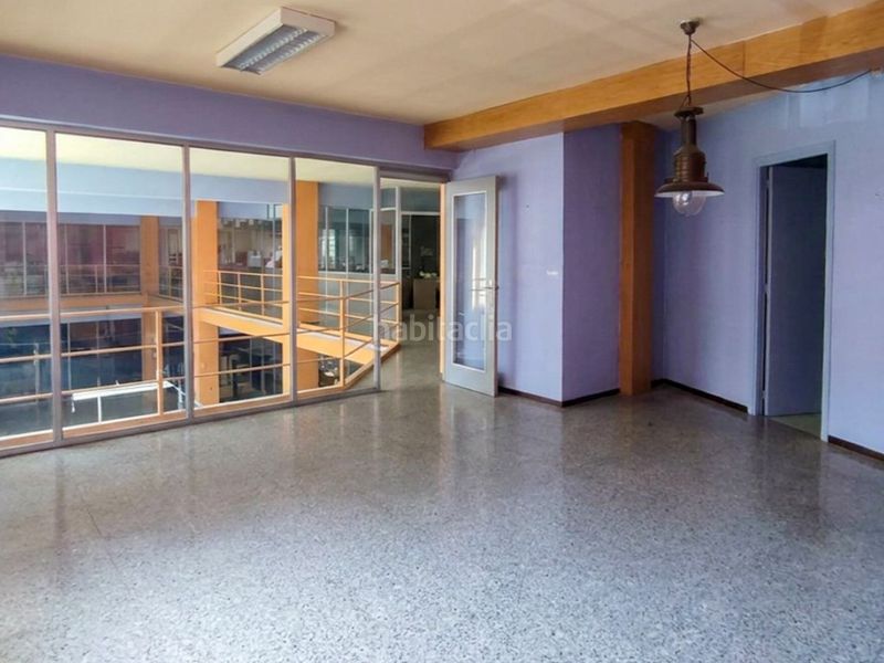 Foto e7403e89-6269-4c58-8e53-410ab15befc1. Edificio en calle esperanca 6 edificio . en Centre Figueres