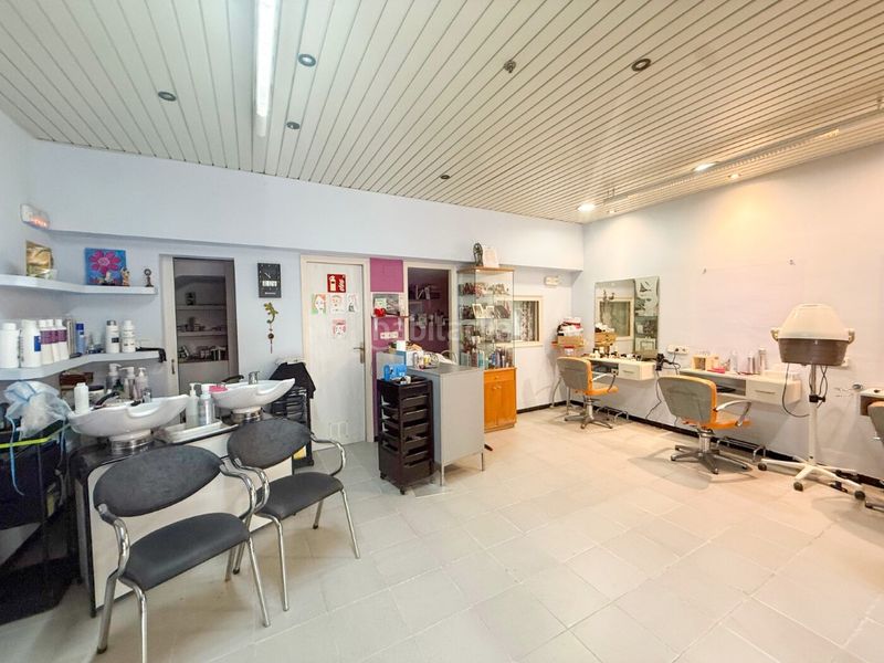 Foto c81a6259-e9ee-4e09-a531-b67d05b8d26e. Local comercial a Carretera de Roses-Fossos Figueres