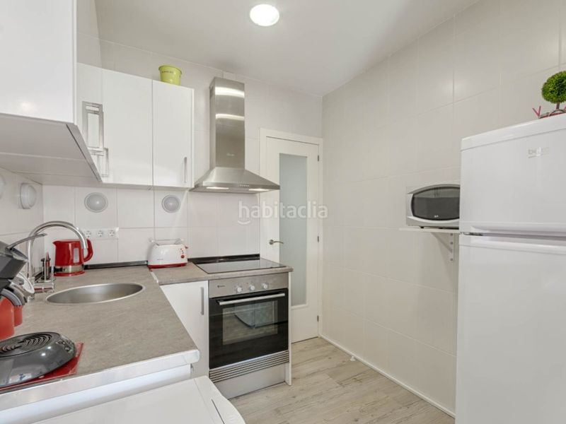 Foto 5fa29fa9-bdd1-4aa0-b7e3-a1165b6aa7f2. Pis amb aparcament a Centre Roses