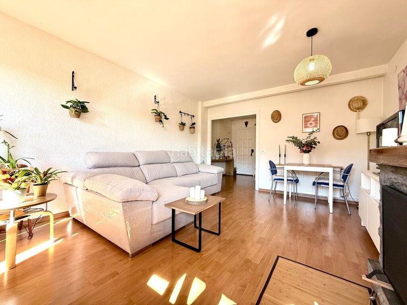 Foto 155131de-89df-46fb-bad1-dbc9bd685ba8. Pis a Parc Bosc-Castell Figueres