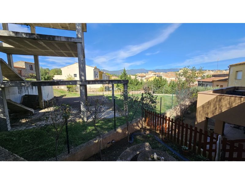 Foto 515a9d09-30b6-47c0-bbf2-ad1bed4d9b2a. Terreny residencial a Capmany