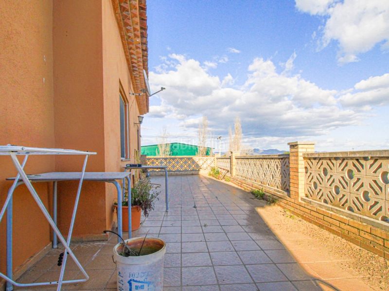 Foto 2122277b-ba78-4d5a-b12e-dbd8527a4e12. Casa amb aparcament a Cabanes