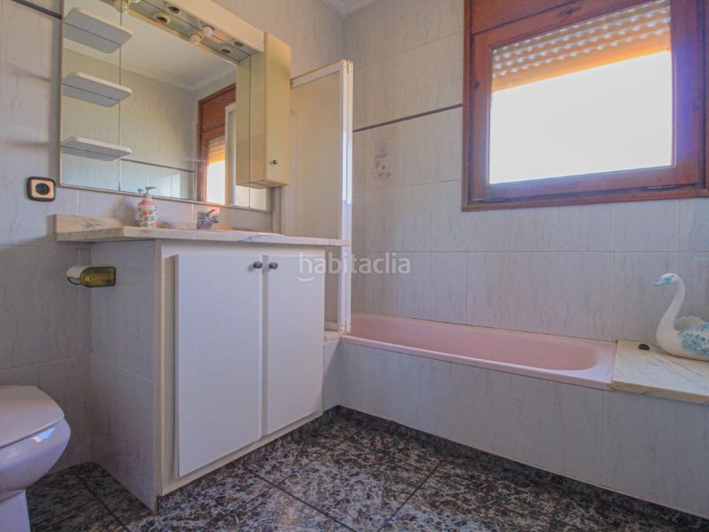 Foto 914f79a7-1512-480e-9389-9e845edd19fe. Casa amb aparcament a Cabanes