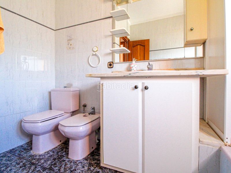 Foto b5e4d0d0-c4d7-46ed-93b7-021a8540d60f. Casa amb aparcament a Cabanes