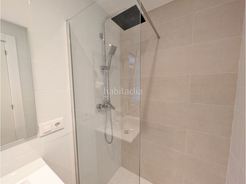 Foto 94ec0b8e-bc6b-4122-b159-500db65e6433. Pis a Portbou