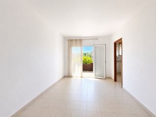 Pis  Calle st antoni. Piso de 2 habitaciones con 3 terrazas  79 m