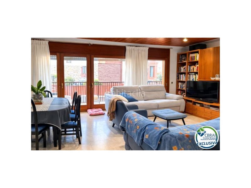Foto c2c76263-83ca-4d24-a79b-0cd2f2d5c94e. Casa a calle balmes 6 a Campdevànol