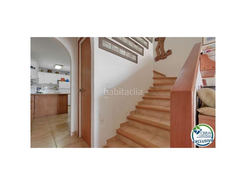 Foto 091b28f7-6d1d-44b3-95b9-f4bc6cd0ddff. Casa amb aparcament a Santa Margarida Roses