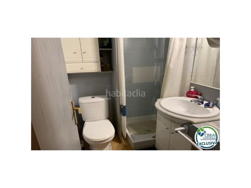 Foto 1420f311-64f9-4d61-8c78-fe386c17ce08. Apartamento en passatge muga a 3b apartamento a pocos pasos de la playa . en Empuriabrava