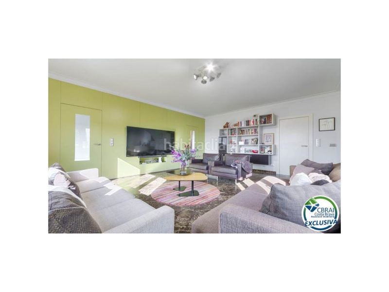Foto 7f6bb4c4-817f-47ab-87a9-b7f68f342904. Chalet en calle rossello 8 casa de alto standing en la jonquera lujo entre montañas con piscina privada climatizada y vistas espectaculares en Jonquera (La)