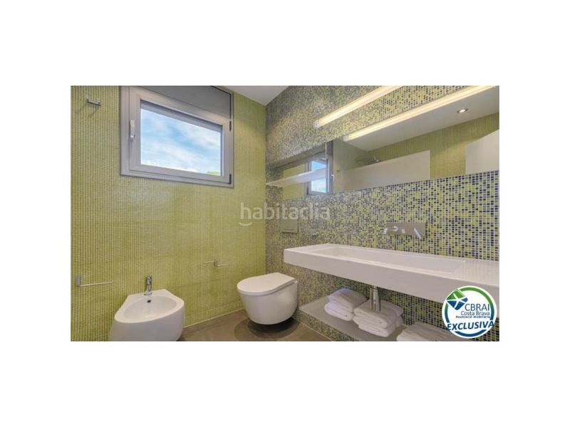 Foto 8a713202-87a8-4089-814e-2202a174cee7. Chalet en calle rossello 8 casa de alto standing en la jonquera lujo entre montañas con piscina privada climatizada y vistas espectaculares en Jonquera (La)