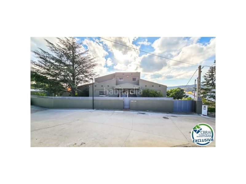 Foto c940fa42-0769-492c-941d-c8df6ec97e13. Chalet en calle rossello 8 casa de alto standing en la jonquera lujo entre montañas con piscina privada climatizada y vistas espectaculares en Jonquera (La)