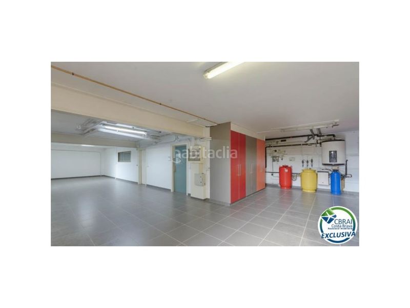 Foto d1626c85-325d-4f19-bc60-d52e07403639. Chalet en calle rossello 8 casa de alto standing en la jonquera lujo entre montañas con piscina privada climatizada y vistas espectaculares en Jonquera (La)