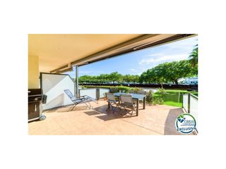 Piso  Paseo maritim 29. Apartamento en planta baja en primera línea de mar  zona salatar
