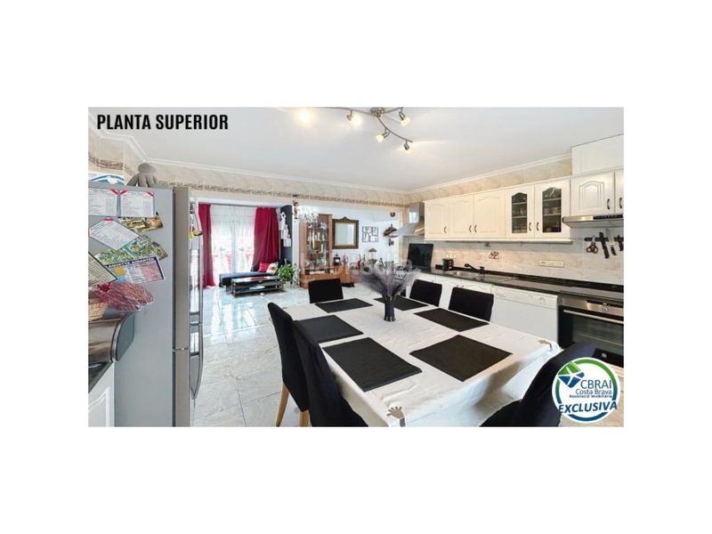 Foto ad9e97ae-9edb-4752-865e-d22dec2a165a. Casa amb aparcament a Montgrí Empuriabrava