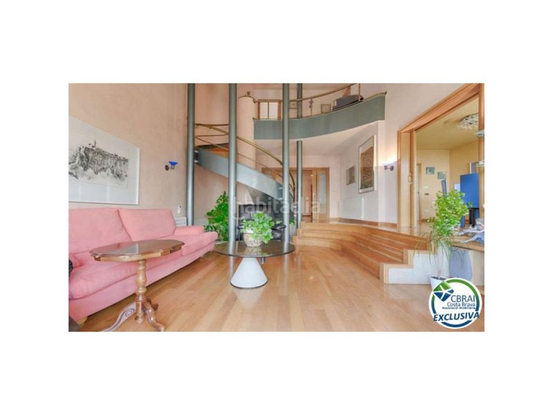 Foto dd29c3e3-b555-4bd9-8acb-44e64a454142. Casa amb aparcament a Nord Roses