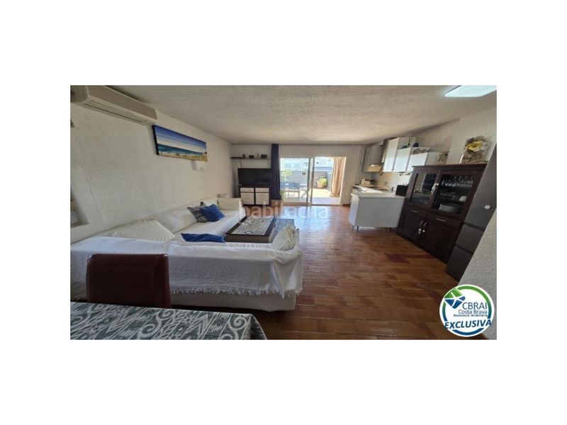 Foto 0e636f01-f689-46f2-91be-e064835e105a. Pis amb aparcament a Salins - Cavall de Mar Empuriabrava