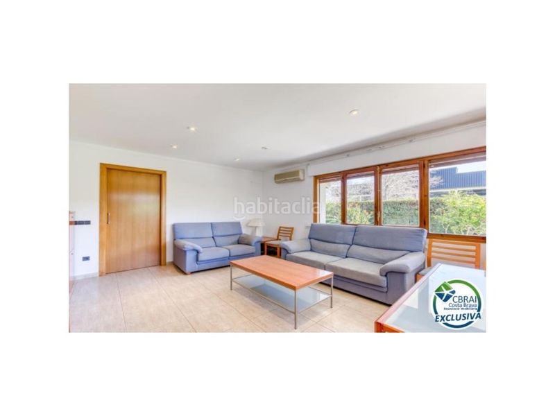 Foto ddf864bc-bf1e-4d35-9b37-f9e398664b23. Casa a calle nuria 2 a La Vila Llançà
