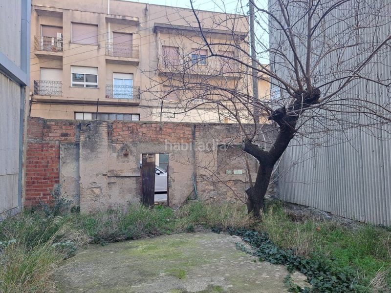 Foto 84d9faa6-616d-47ff-8db2-981b7e654376. Terreno residencial parcela edificable en el centro . en Figueres