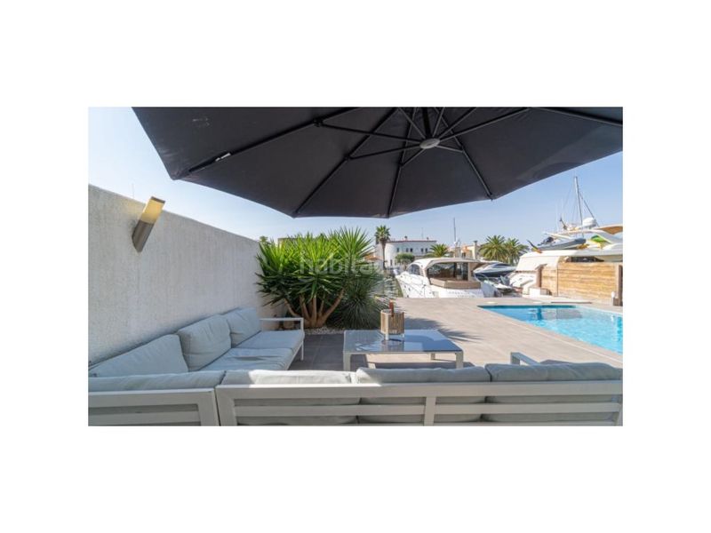 Foto a2216f25-4230-4bc6-975e-d247e05e487c. Casa amb aparcament a Santa Margarida Roses