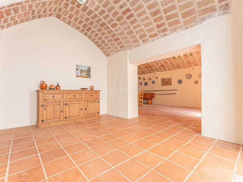 Foto 77d9075c-4d57-46e2-888c-0d80c418aa57. Casa amb aparcament a Cabanelles