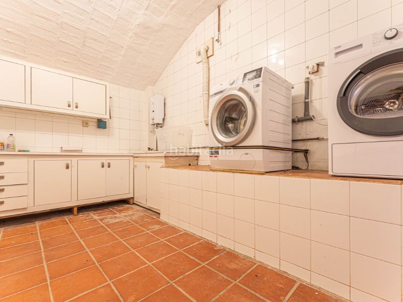 Foto 7a76f103-5672-47db-a3ab-f2c84de9c173. Casa amb aparcament a Cabanelles