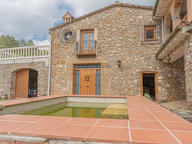 Foto 816dde88-0877-4884-b743-fb63deb6d696. Casa amb aparcament a Cabanelles