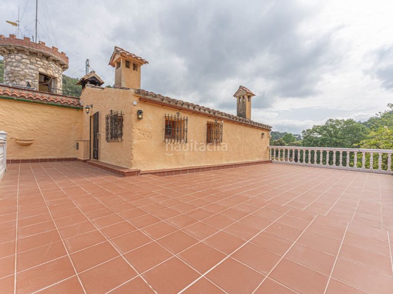 Foto 8696c01b-2664-4a8a-a43d-a1e130831b58. Casa amb aparcament a Cabanelles