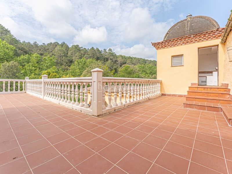 Foto 9aa00e6e-e316-45e2-996c-e6042c3cb285. Casa amb aparcament a Cabanelles