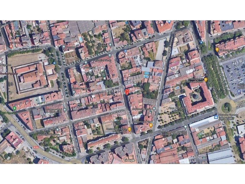 Foto 55453851-6636-421e-b9b7-2a0d473f8d86. Terreno residencial parcela edificable en el centro . en Figueres