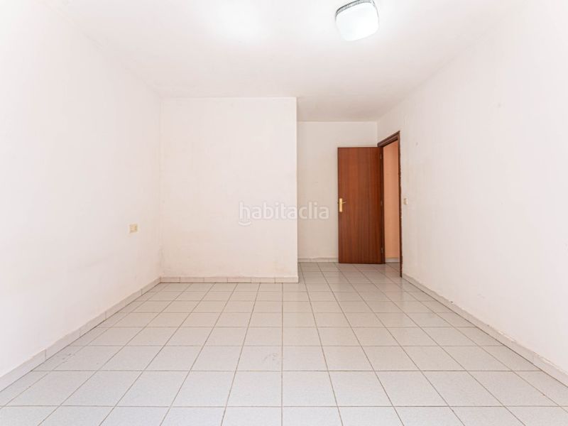 Foto 0fbdac0c-271b-457c-bae2-5b19c0c7e615. Pis a Creu de la Mà Figueres