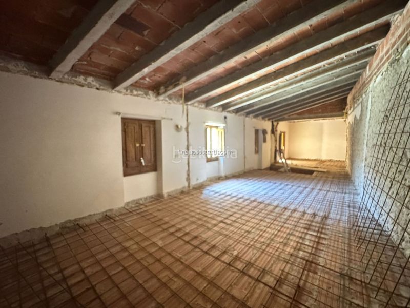 Foto 4aaf8c86-53e8-42d3-908c-ba4eaeb9b214. Casa a Pontós
