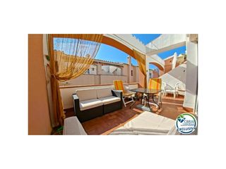 Etagenwohnung  Sector gran reserva. Apartamento ubicado en tercera línea de mar con piscina, jardin,
