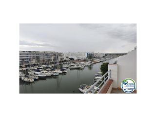 Pis a Avenida Del Port Estaca 20