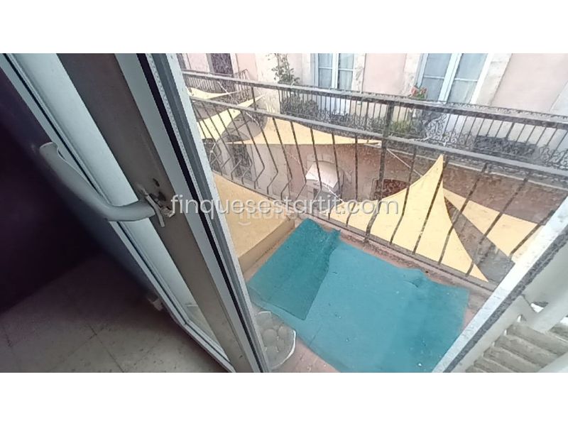 Foto fde3063a-ff60-45bc-90f5-18106a9d8a17. Dúplex a calle sta anna 18 a l´Estartit poble Estartit