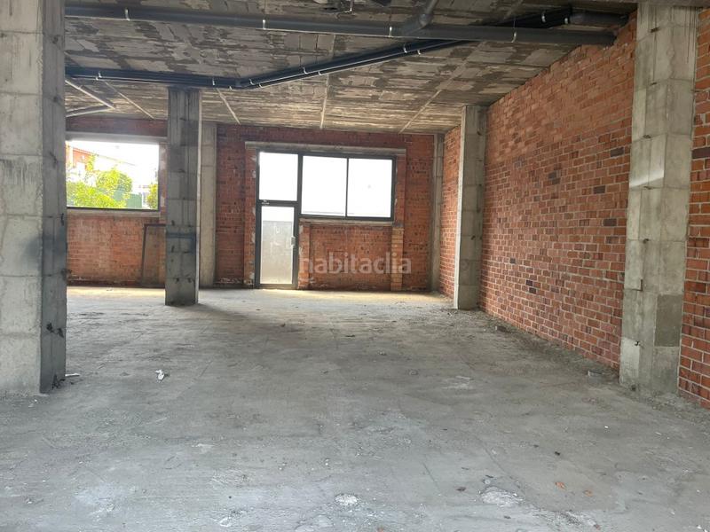 Foto 15ced13e-a263-499b-9402-a224861203f2. Alquiler local comercial en avenida josep irla 34 local comercial alquiler la bisbal dempordà en Bisbal d´Empordà (La)
